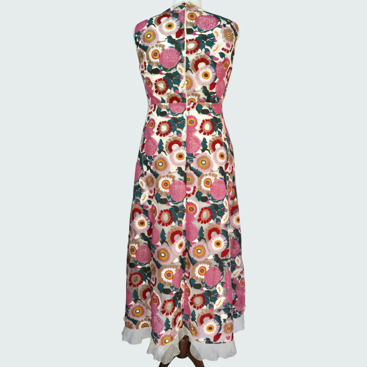 Blumenbesticktes Tüllkleid 42