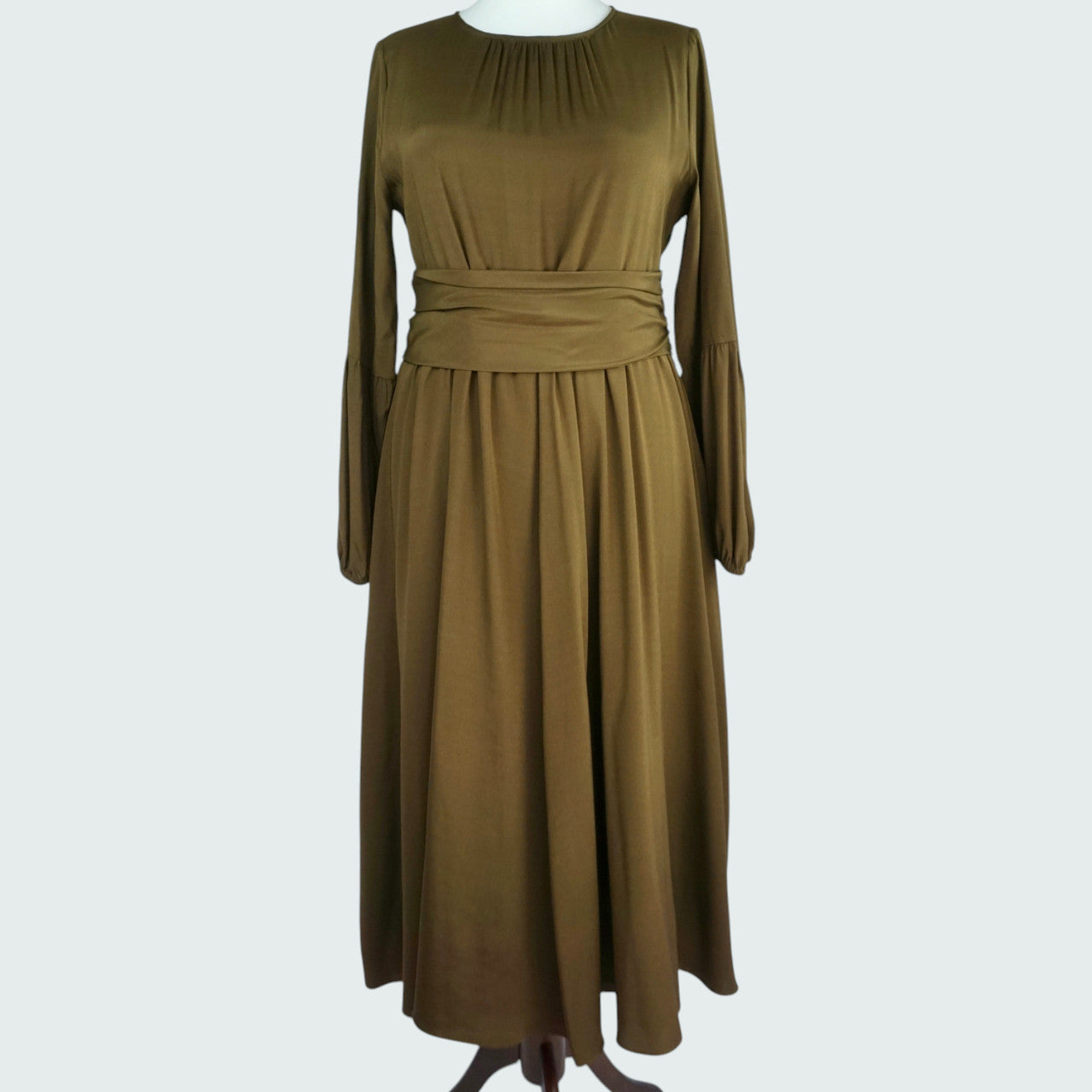 Midikleid aus Seide 44
