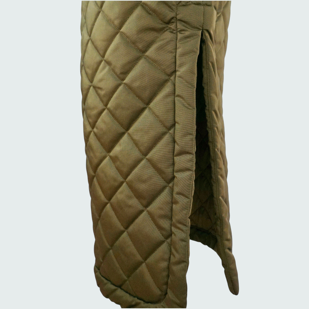 Gesteppter Midirock mit Seitenschlitz 40